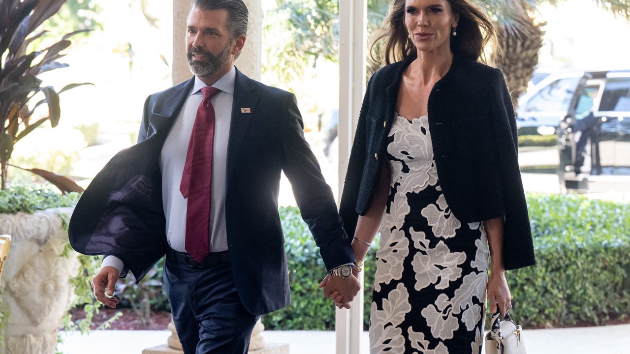 Trump: Oğlum, düğün için ödeme yapan Rus oligarkı geri ödeyeceğini söyledi