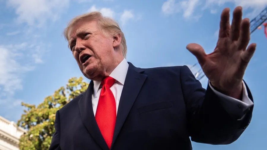Trump, Ohio mitinginde yuhalayan kadınla dalga geçti