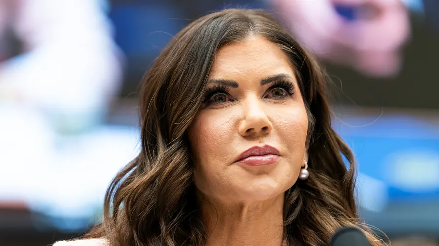 Trump'ın özel temsilcisi Kristi Noem maden firmasına danışman oldu