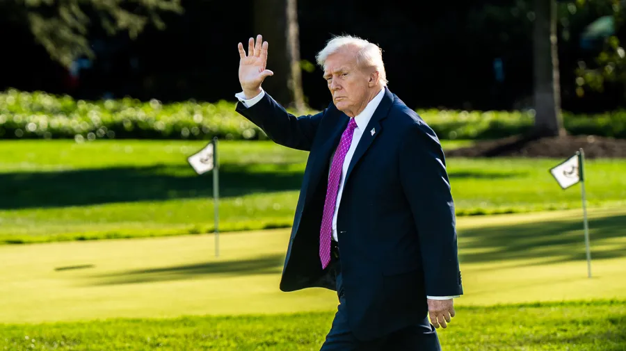 Trump Presidents Cup finaline katıldı; İranlı yetkililer ABD görüşmelerine hazırlanıyor