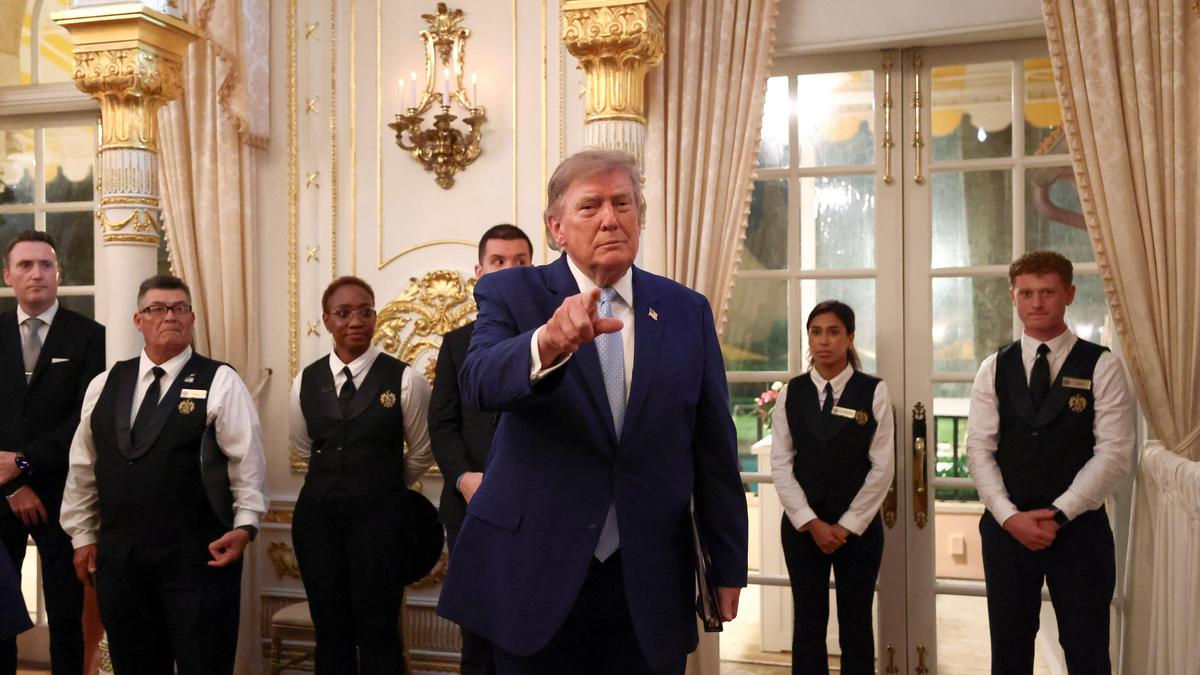 Trump, Rus petrol ve gazına yaptırım muafiyeti tanıdı