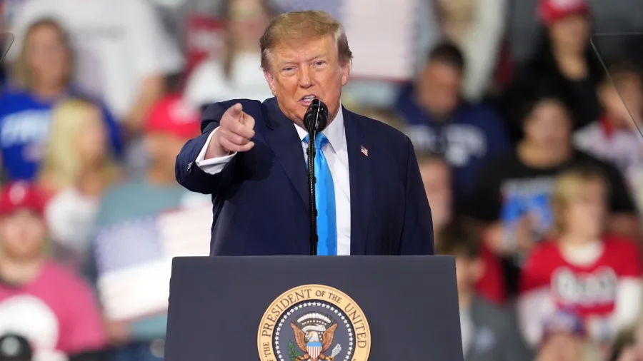 Trump, Rusya ve Ukrayna'da Cumhuriyetçileri zorluyor