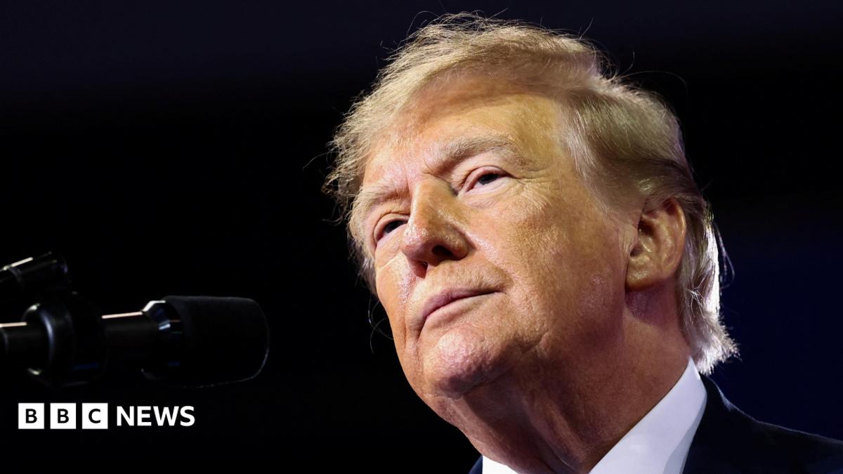 Trump, Rusya yaptırımlarını barış görüşmeleri için askıya aldı