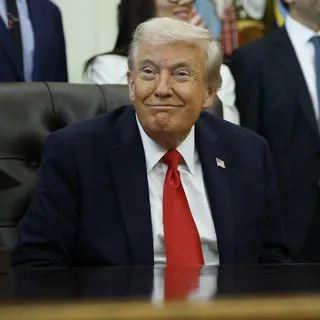 Trump'ın sağlık raporu soru işaretlerini gideremedi