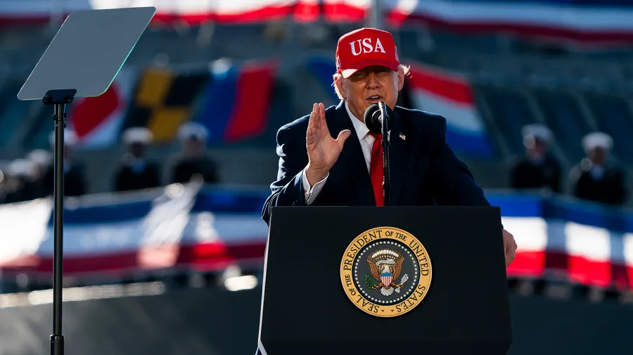Trump: Savunma Bakanlığı denizaltı tersanesine yüzde 40 ortak olacak
