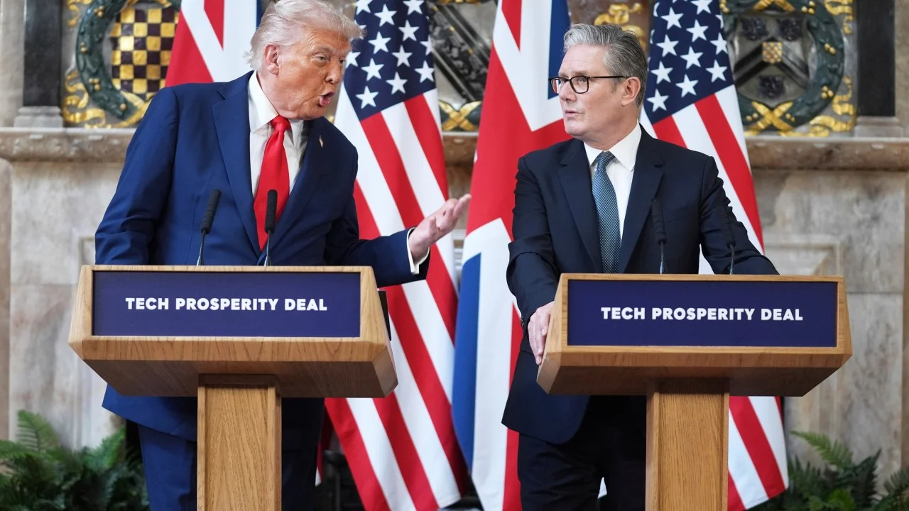 Trump'tan istifa eden İngiltere Başbakanı Starmer'a eleştiri