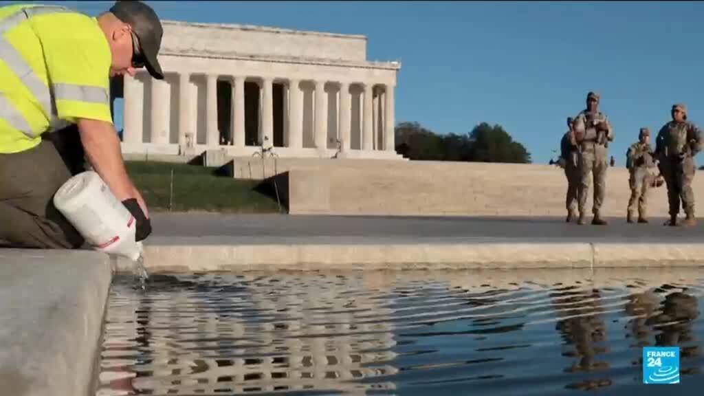 Trump’ın talimatıyla boyanan Washington’daki Yansıma Havuzu yosunlandı