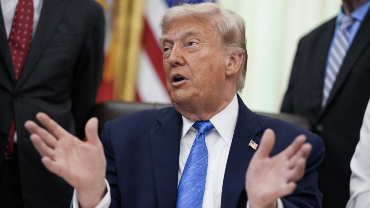 Trump'tan İran'a 'Sert Vurma' Sözü: Yumuşama Politikasına Son