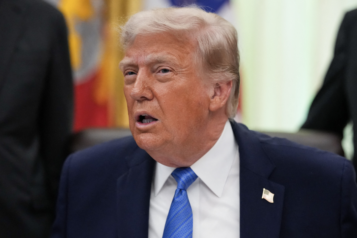 Trump'tan Kanada ve Meksika'ya Sert Ticaret Eleştirisi