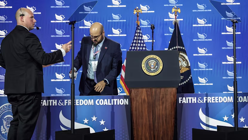 Trump, bahis iddiaları nedeniyle teleprompter operatörünü görevden uzaklaştırdı
