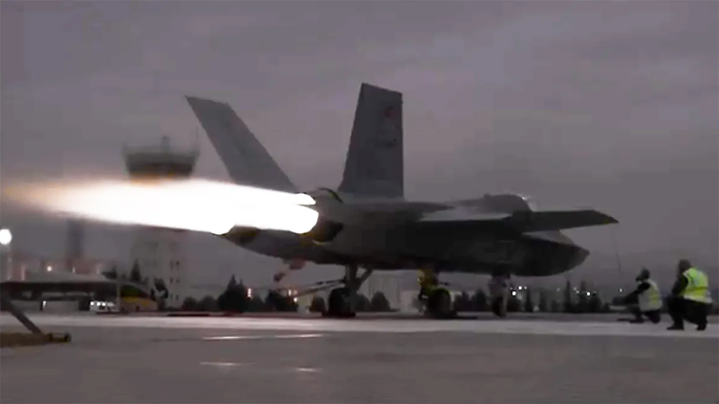 Trump, Türkiye’nin KAAN Savaş Uçağı İçin F110 Motor Satışına Onay Veriyor