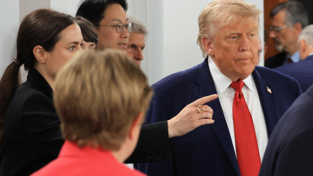 Trump ve İran Cumhurbaşkanı Ortadoğu Savaşını Bitirme Anlaşması İmzaladı