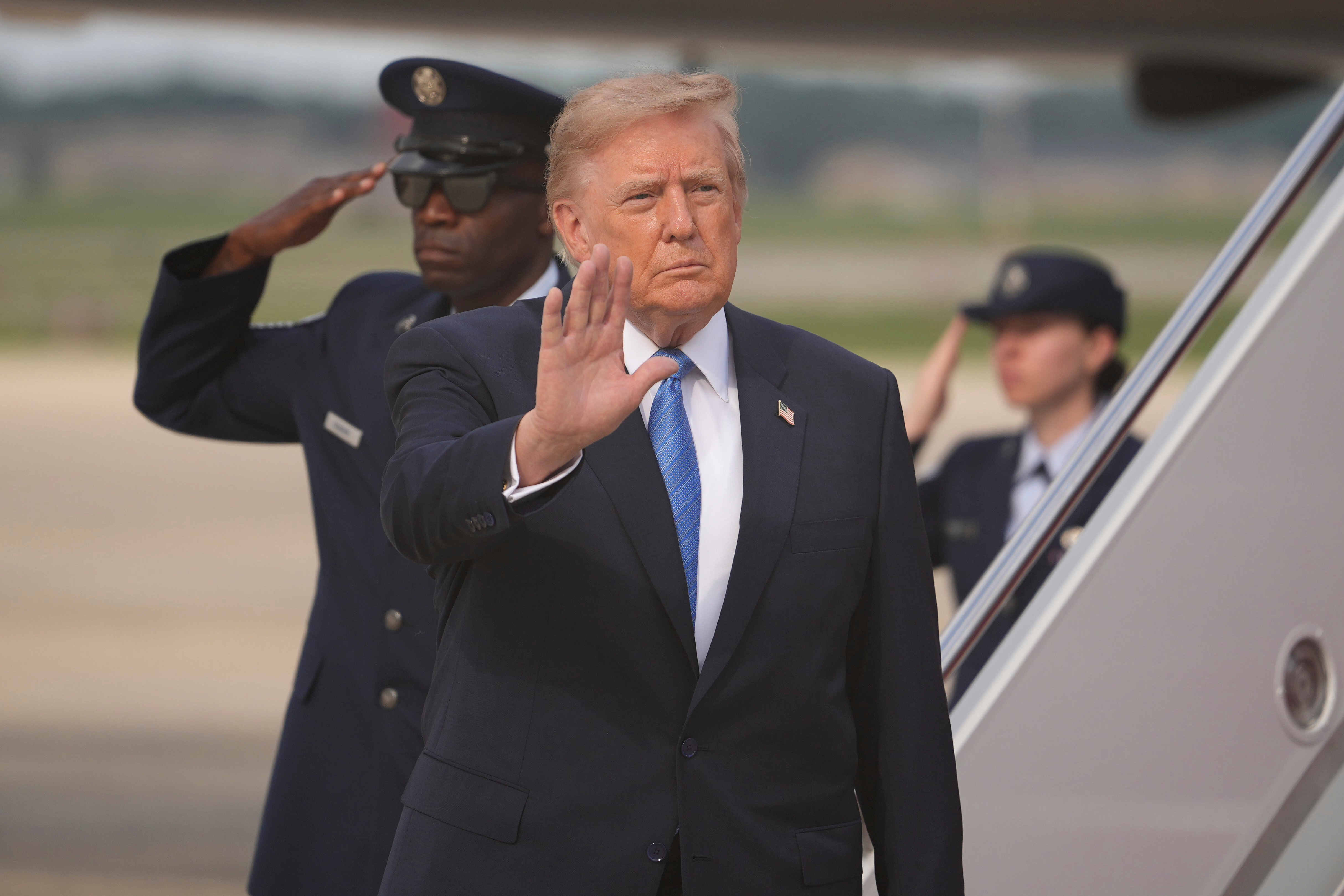 Trump: Venezuela ile 65 Milyar Varillik Petrol Anlaşması İmzalandı