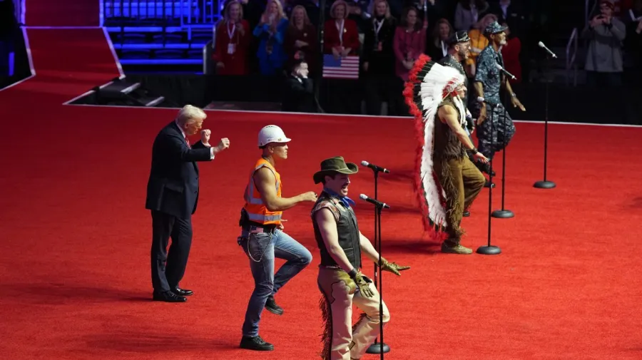 Trump, Village People üyesi Victor Willis'i andı: 'YMCA çalındığında seni anacağız