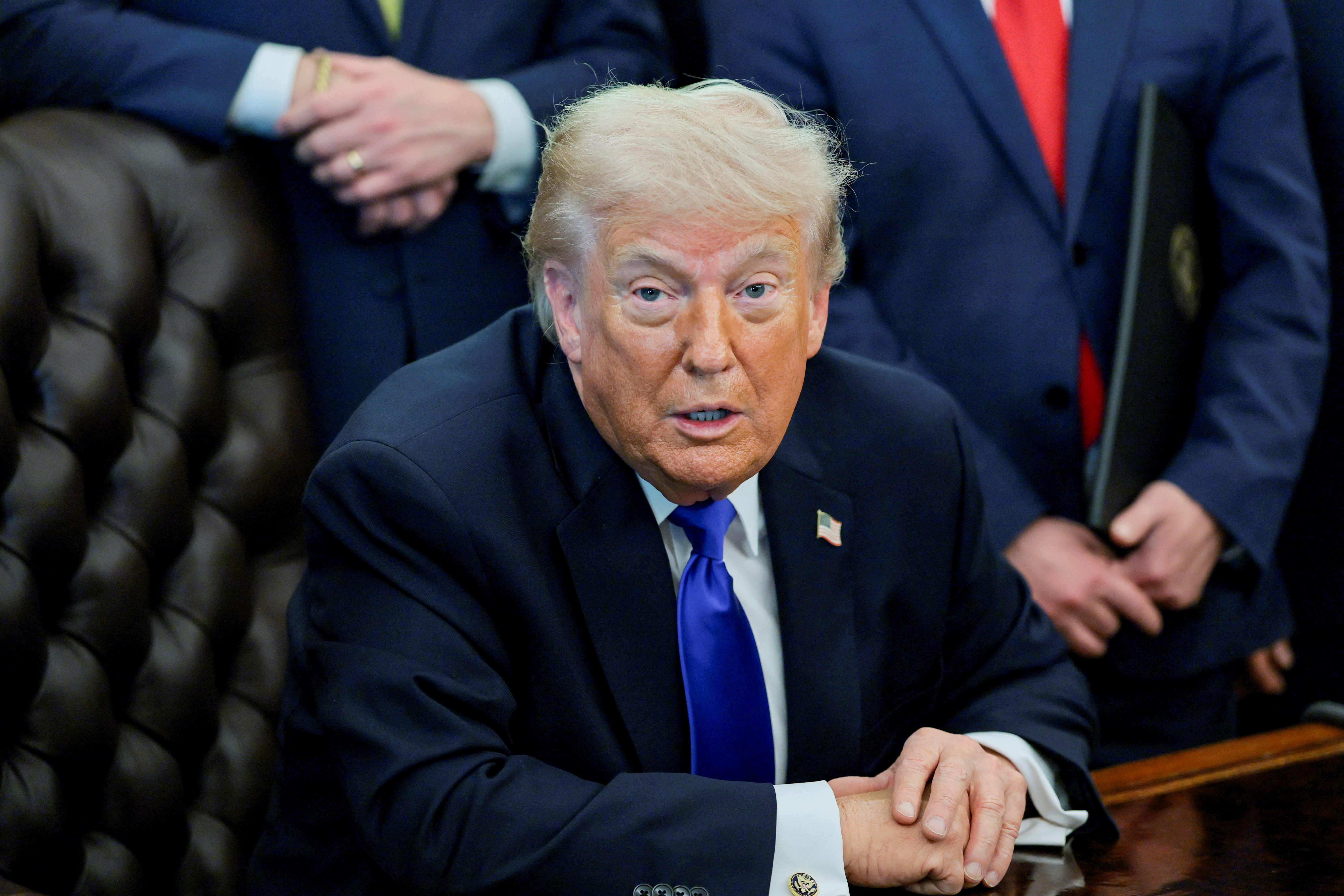 Trump: Vurulan Apache helikopterinin mürettebatı çok şanslıydı