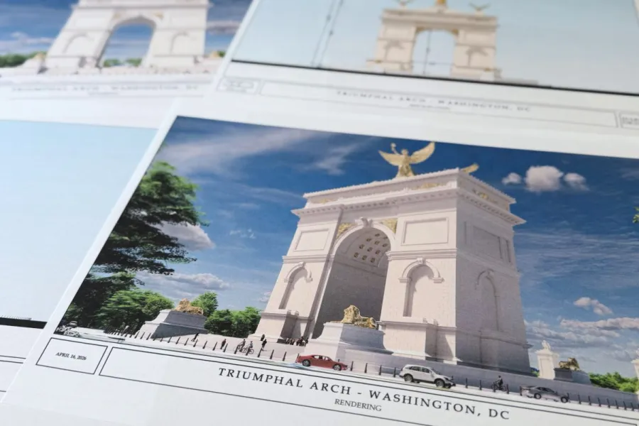 Trump'tan Washington'a Zafer Takı ve Askeri Kompleks Planı