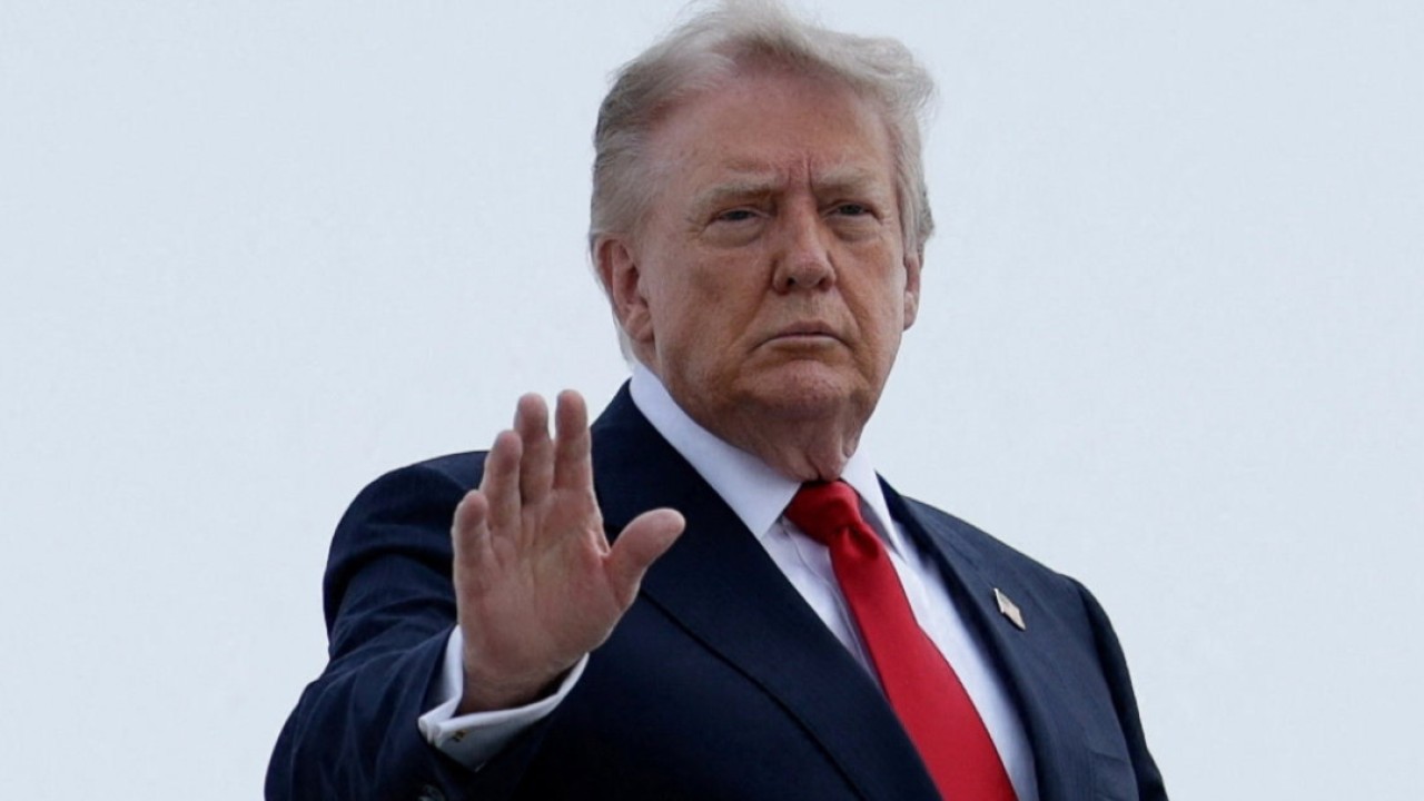 Trump'tan yabancı öğrencilere 100 bin dolarlık çalışma ücreti planı