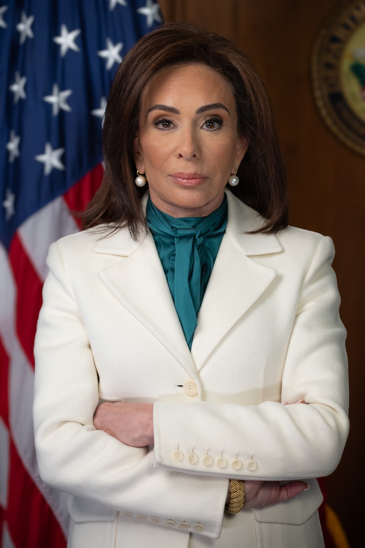 Trump'a yakın isimden Pirro'ya 'görevden al' baskısı