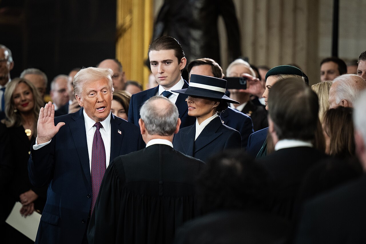 Trump’ın yeni yapay zeka görseli: Washington ve Lincoln ile yan yana