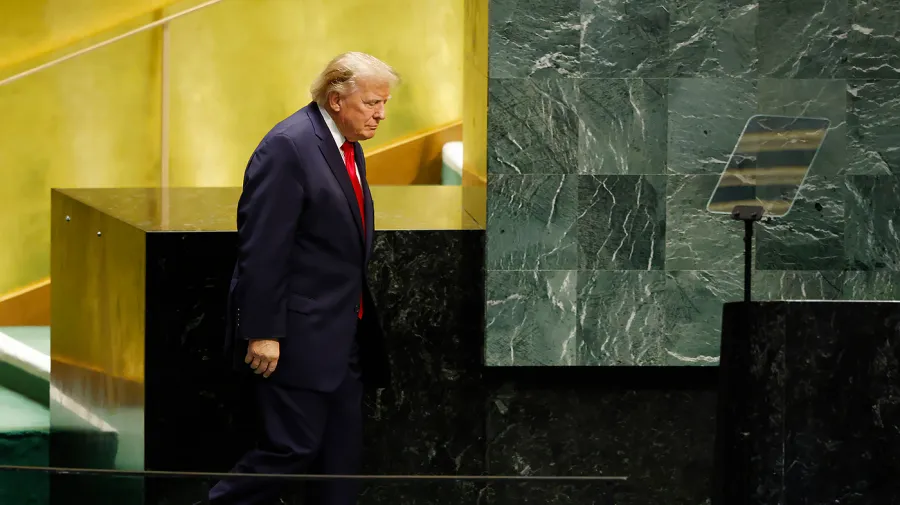 Trump, yapay zekayı 'süper zeka' olarak yeniden markalamak istiyor