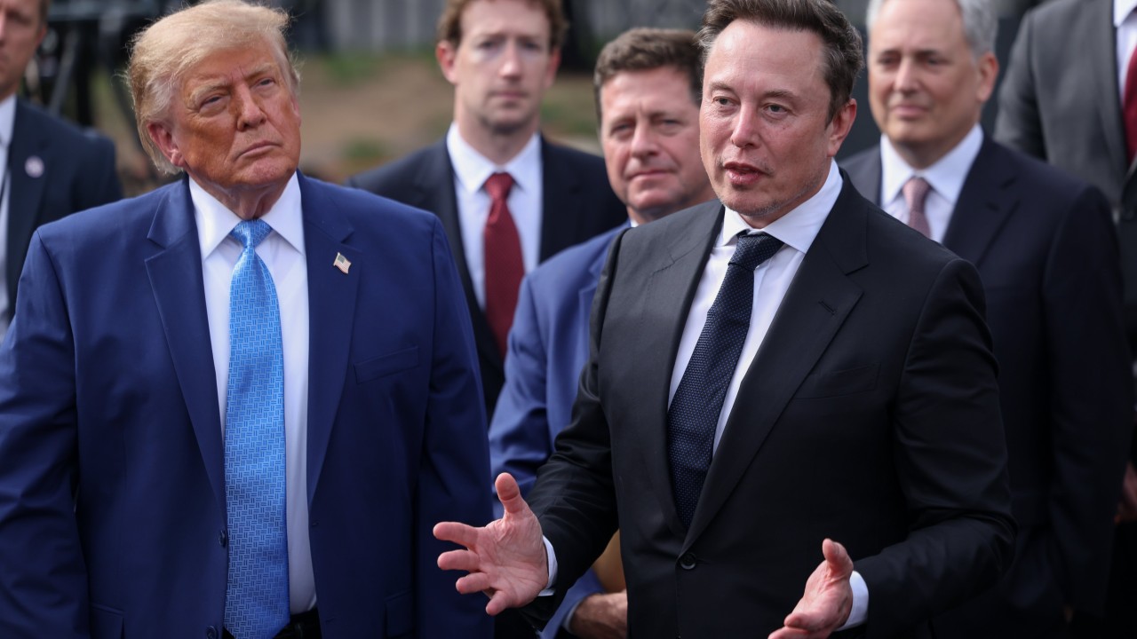 Trump, yapay zekayı 'süper zeka' olarak yeniden markalamak istiyor