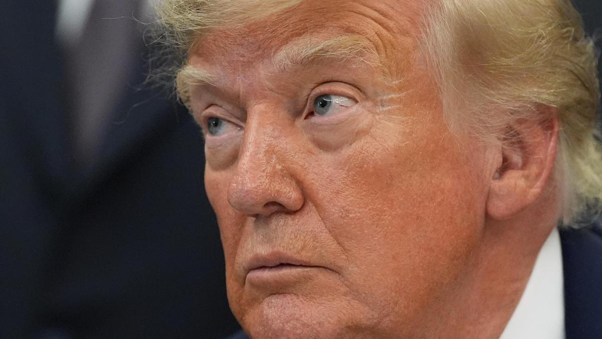 Trump, Yapay Zeka Terimini 'Süper Zeka' Olarak Değiştirdi