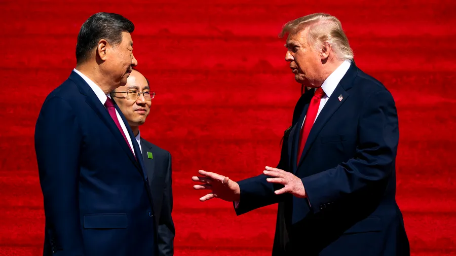 Trump'ın Yeni Dostları MAGA Tabanını Rahatsız Ediyor
