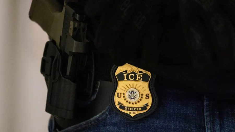 Trump, yeni ICE direktörünü açıkladı: Eyalet polisi ve deniz piyadesi kökenli Lance Schroyer