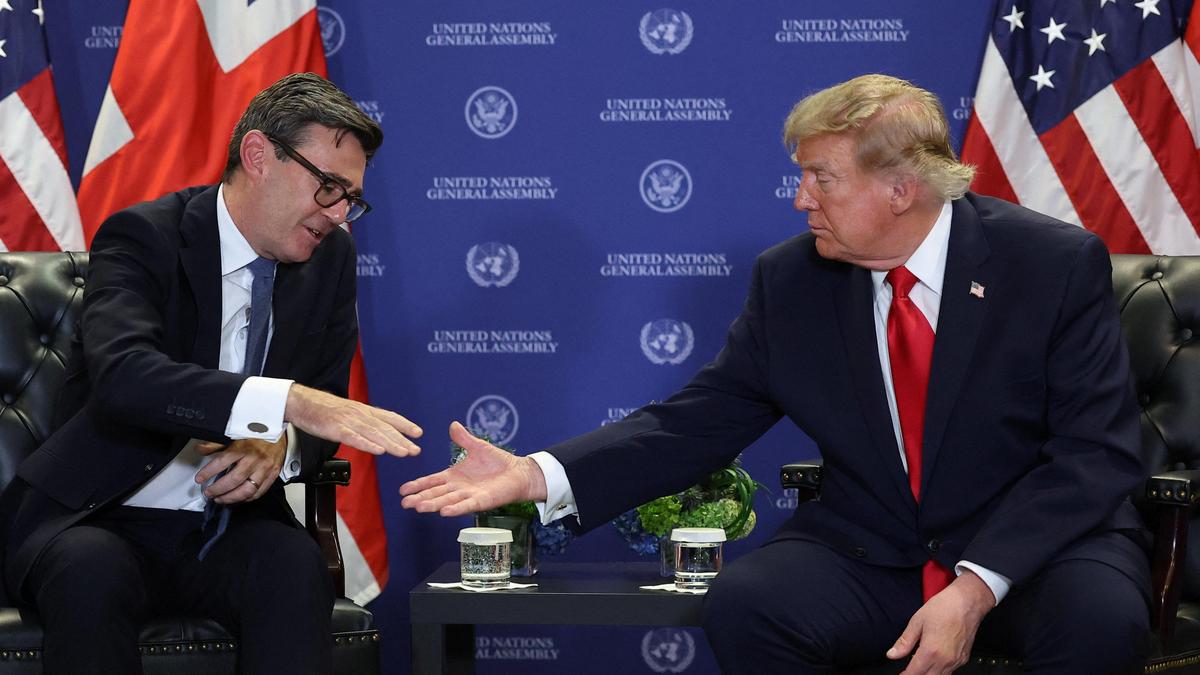 Trump'tan Yeni İngiltere Başbakanı Burnham'a Övgü