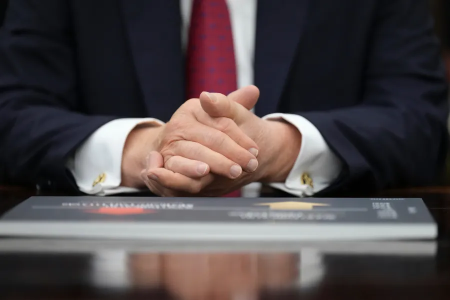 Trump'ın Yürütme Ayrıcalığı Sınırları Zorluyor
