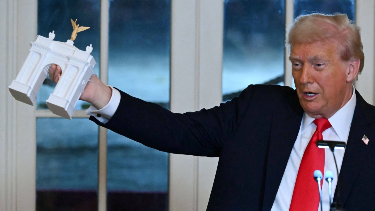 Trump'ın Zafer Takı: Dron ve Keskin Nişancı Üssü İddiası