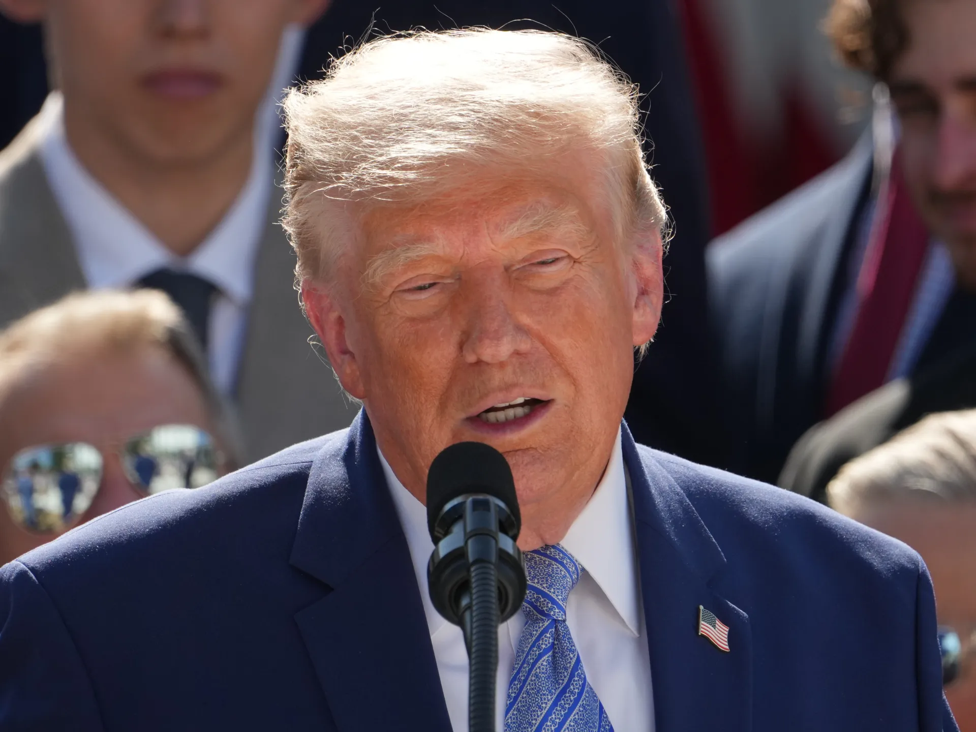 Trump'ın 'Zorla Çalıştırma' Tarifeleri: Kimler Etkilendi, Etki Ne Boyutta