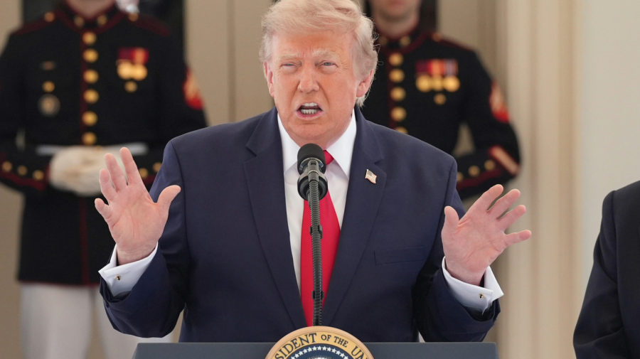 Trump'a hesap sorma yolu: Dava aç, bebek