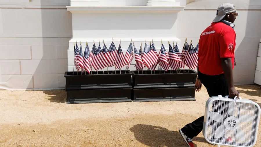 Trump'ın 4 Temmuz kutlamalarına aşırı sıcak engeli