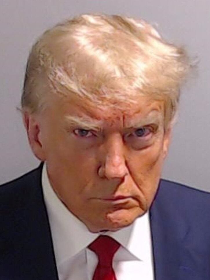 Trump'ın Hukuki Tehditlerine Medyadan Sert Yanıt