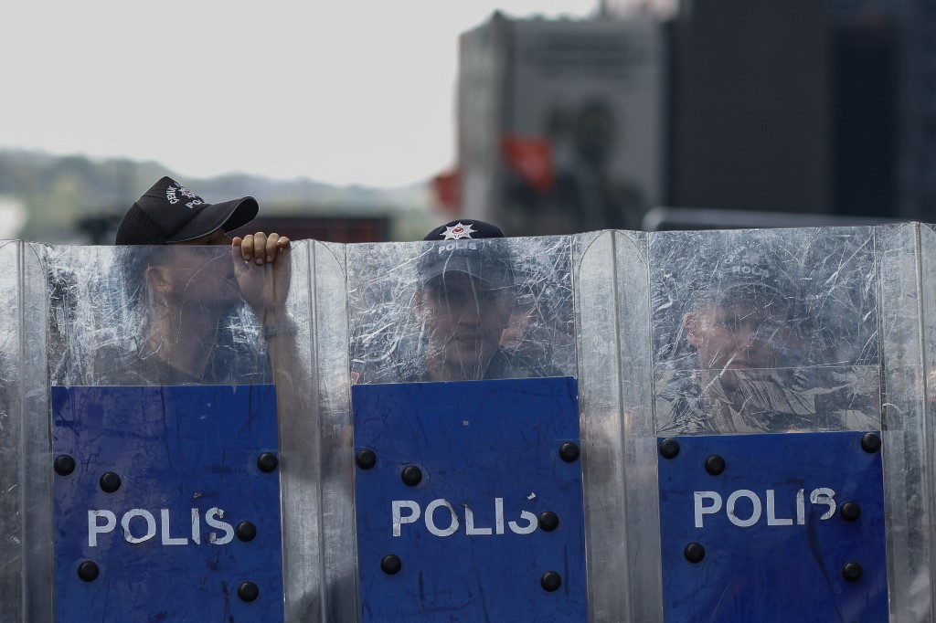 Türkiye, İsrail bağlantılı 266 milyon dolarlık dolandırıcılık şebekesini çökertti