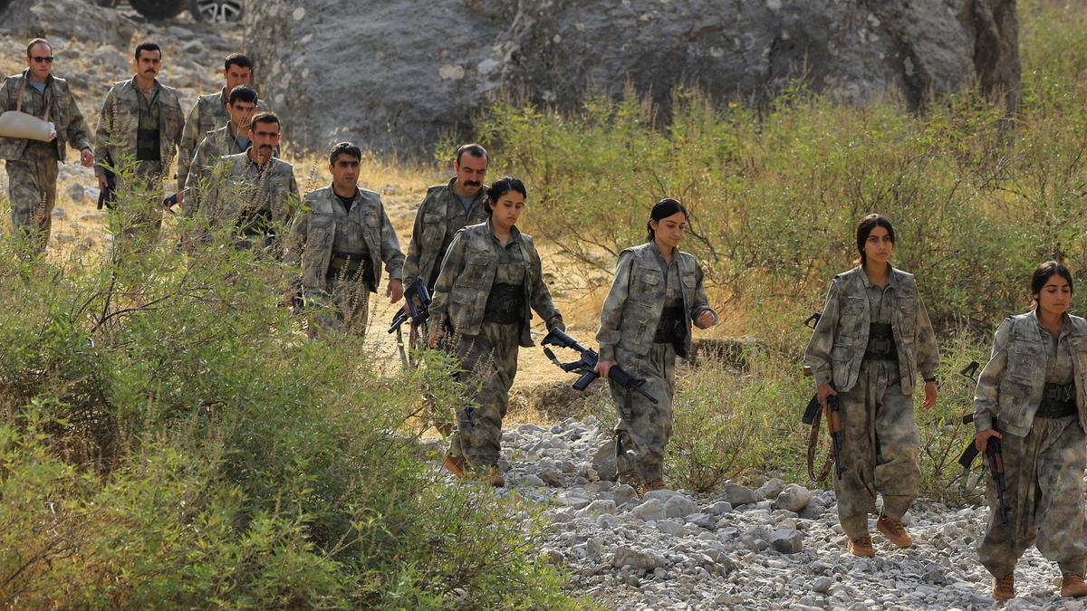 Türkiye-PKK barış sürecinde yeni yasa: Şartlı tahliye ve dava erteleme düzenlemesi