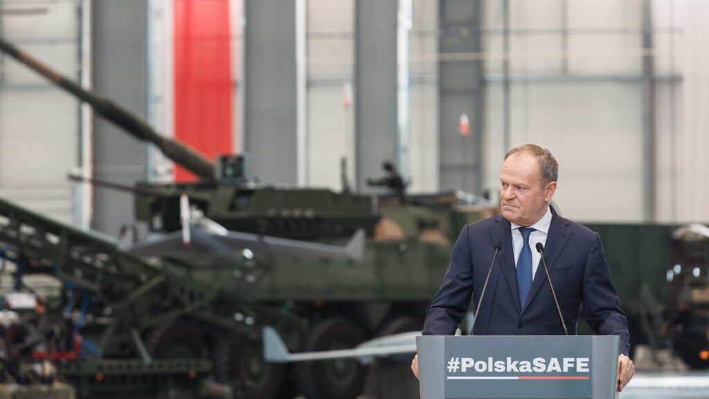 Tusk'tan Varşova'da Rusya Uyarısı: 'Gerçek Tehdit