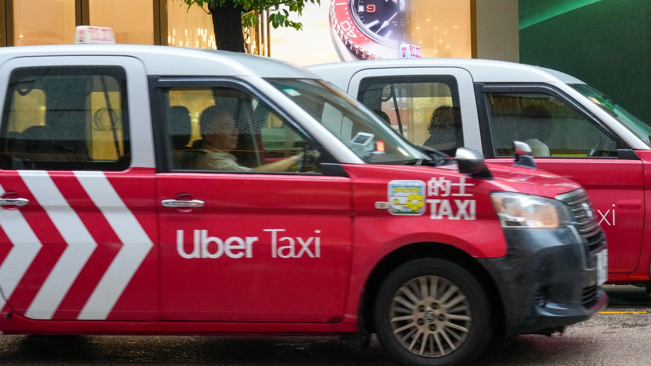 Uber anketi: Yolcuların yüzde 90'ı 10 bin araç sınırını yetersiz buluyor
