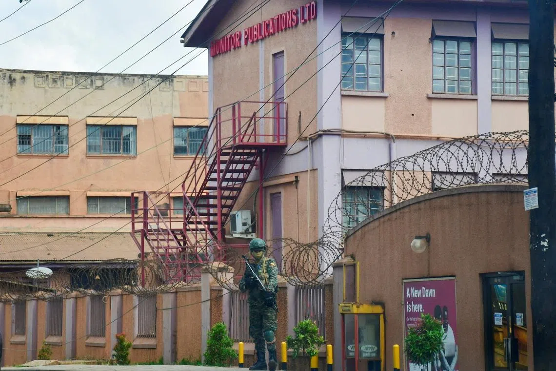 Uganda'da askerlerin kapattığı medya merkezleri için görüşmeler sürüyor