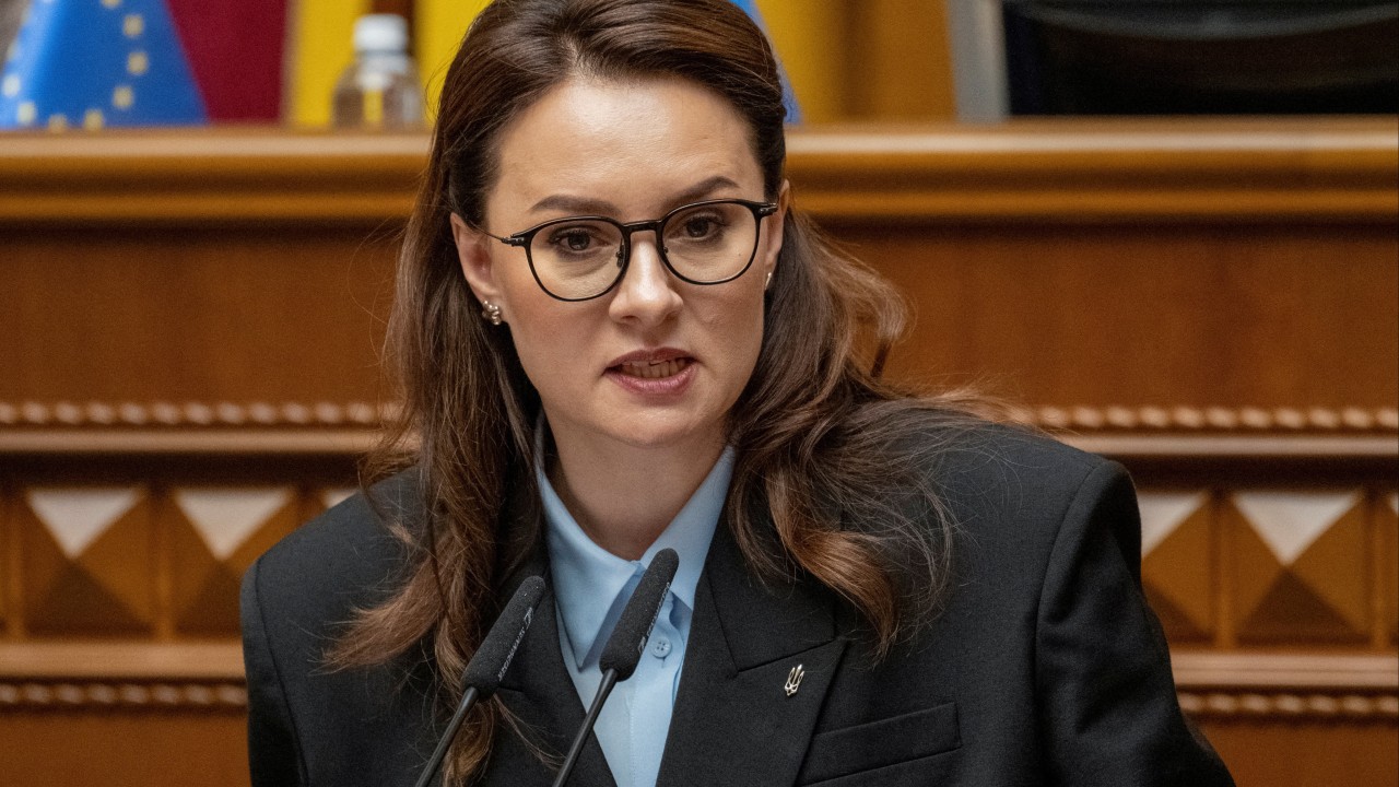Ukrayna Başbakanı İstifa Etti: Zelenskiy Hükümette Köklü Değişiklik Sinyali Verdi