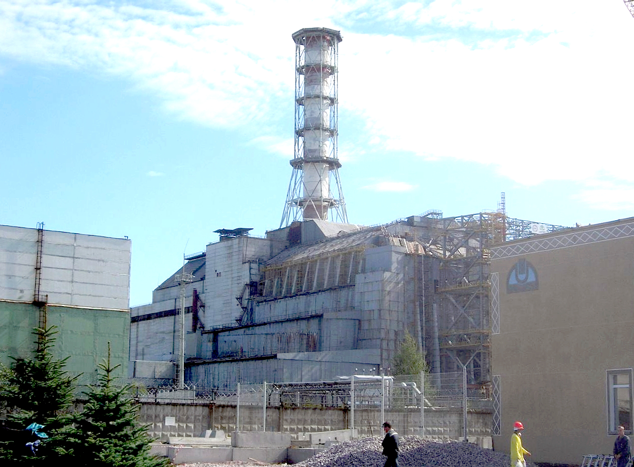 Ukrayna: Çernobil'deki radyoaktif atık deposuna Rus insansız hava aracı çarptı