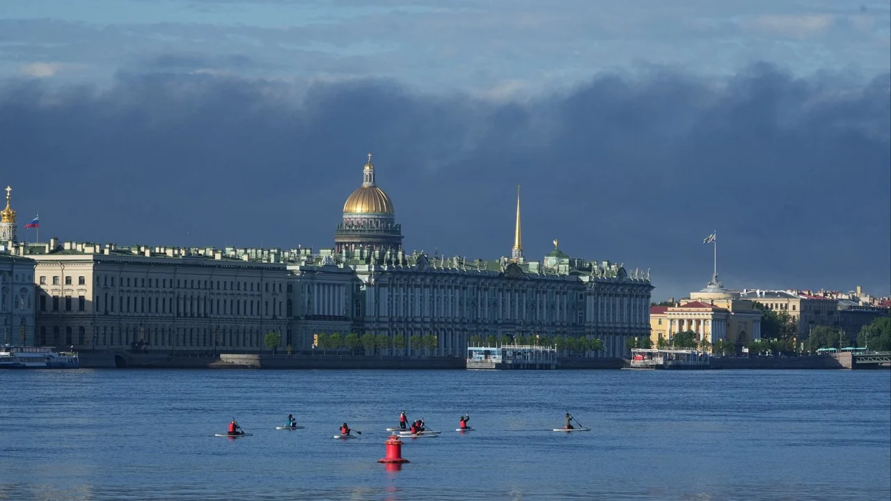 Ukrayna İHA'ları St. Petersburg'u Vurdu, Rusya'nın Ekonomi Forumu Başladı