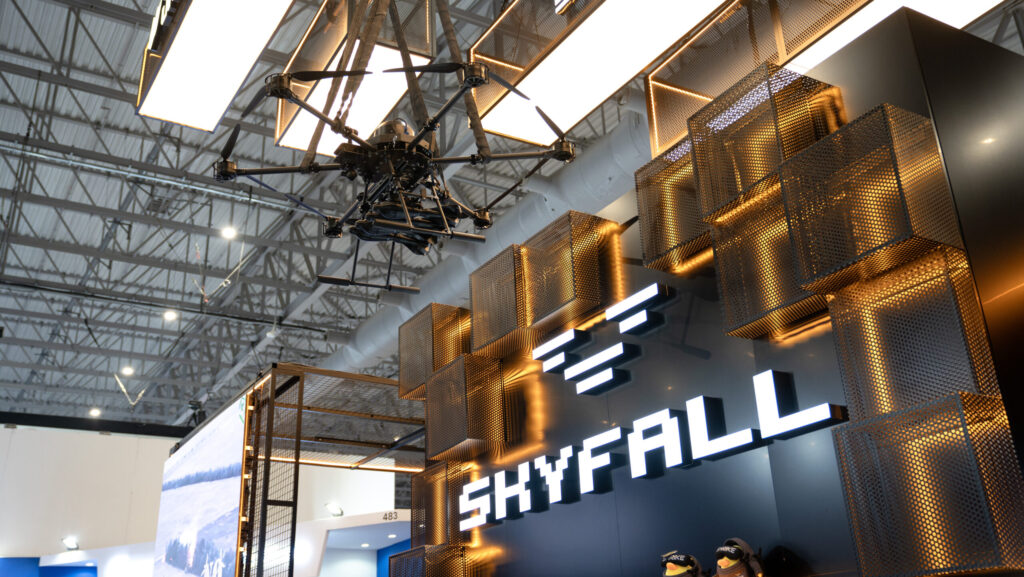 Ukraynalı Skyfall'dan 50 bin FPV, Rus helikopteri vuruldu