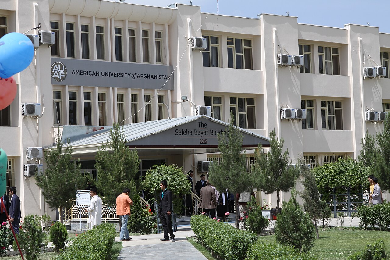UNESCO: Afganistan'da 2,4 Milyon Kız Çocuğu Okula Gidemiyor