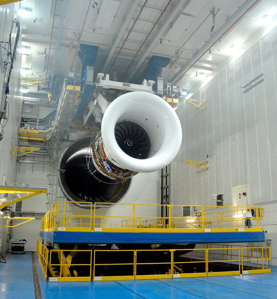 United Airlines CEO’su Rolls-Royce’u ‘Cezalı’ İlan Etti