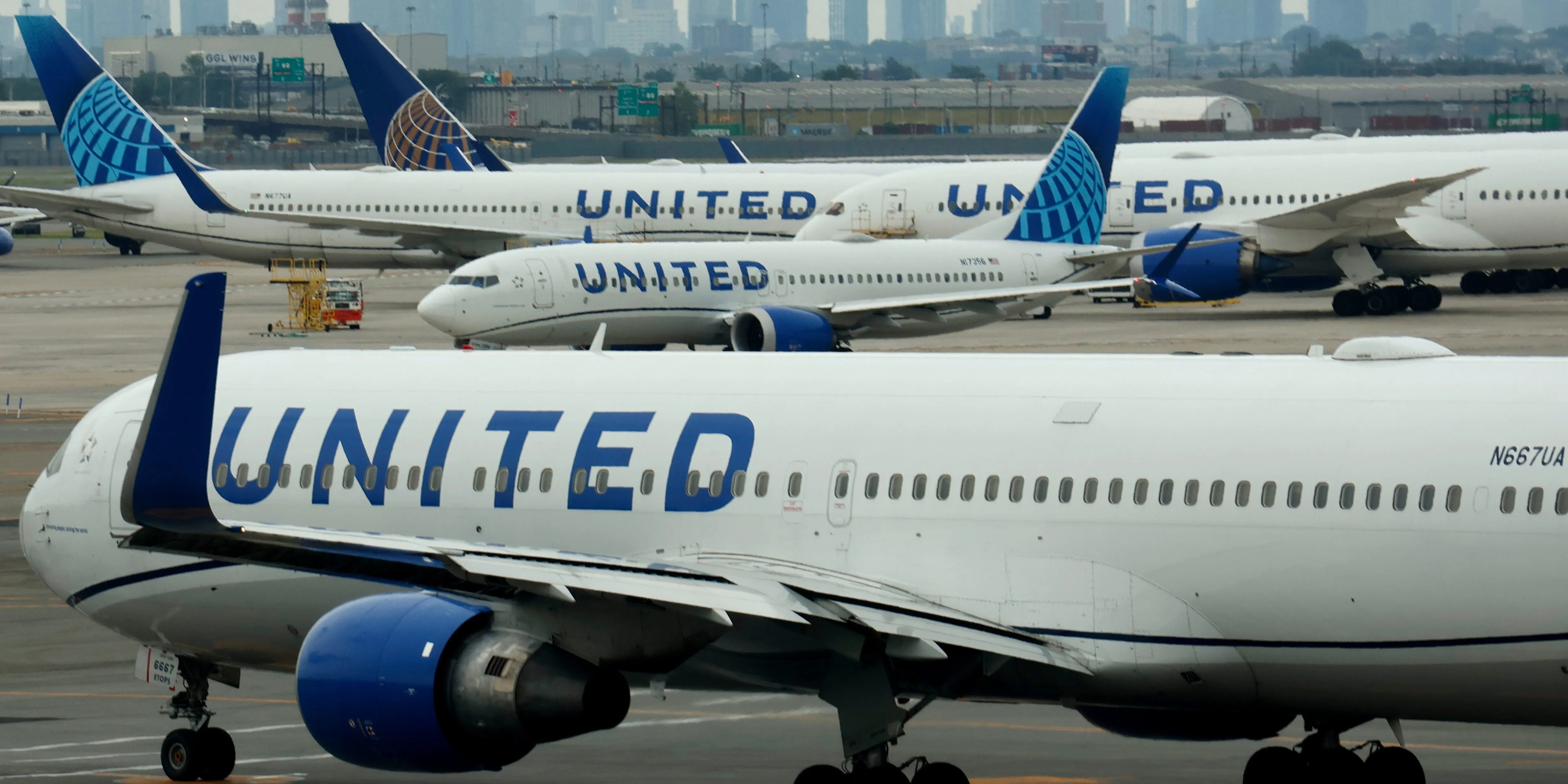 United Airlines, Yolcu Uçaklarıyla İsrail'e Savaş Malzemesi Taşıyor