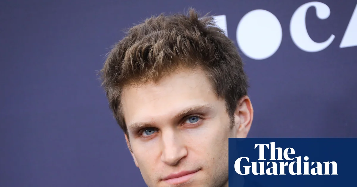 Ünlü Aktör Keegan Allen Los Angeles'ta Saldırıya Uğradı