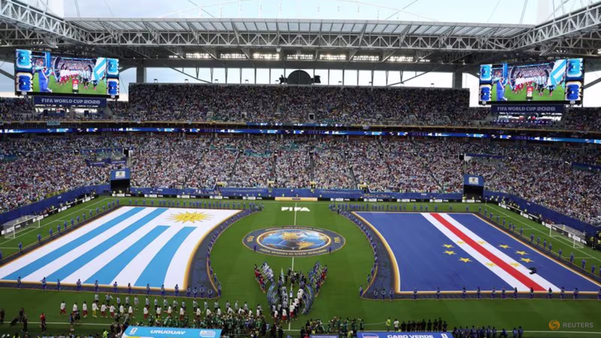 Uruguay ve Cape Verde Taraftarları Miami Sıcağına Karşı Dünya Kupası Tutkusuyla Mücadele Ediyor