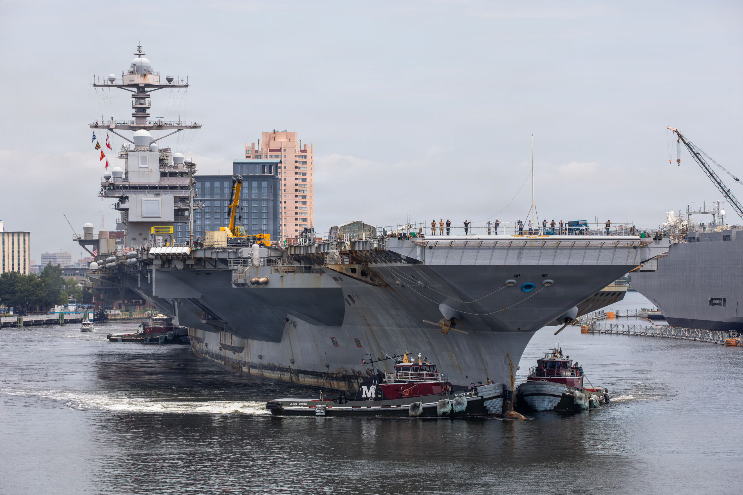 USS Gerald R. Ford'un Bakım Dönemi Başladı